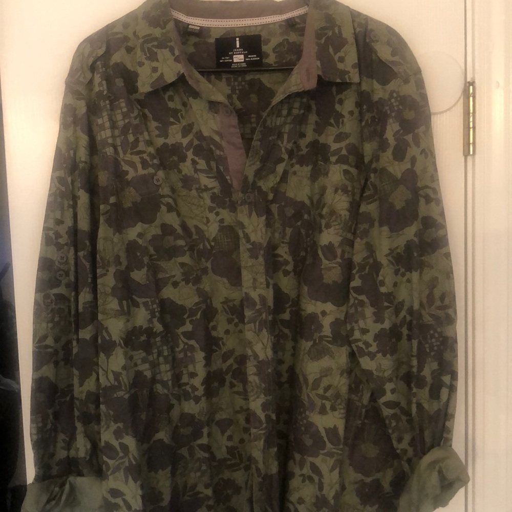 Men’s Button by Buffalo